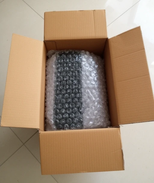 Paket mit Tastatur